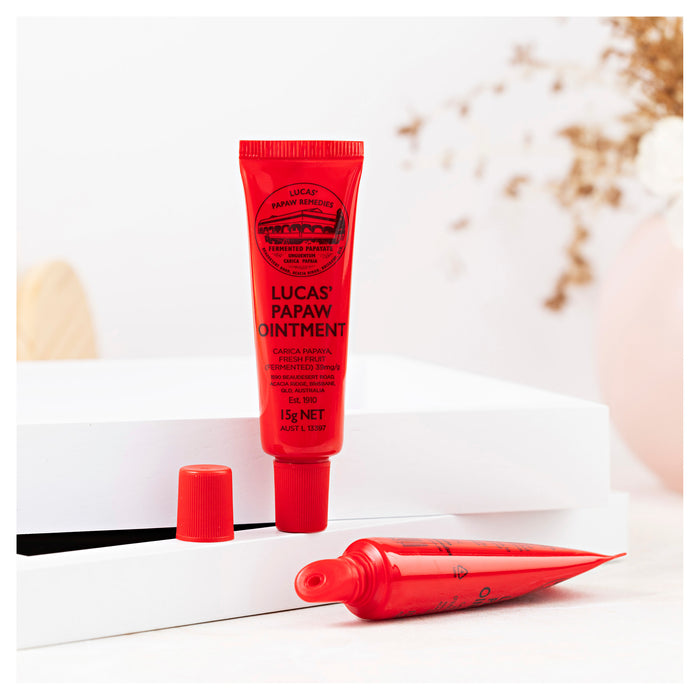 Lucas Papaw Ointment 15g Lip Applicator Tube