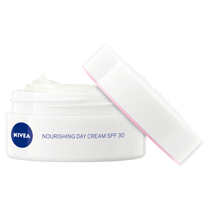 Nivea Daily Essentials Rich Moisturing Day Cream Dry Skin/Sensitive Skin SPF30 50ml