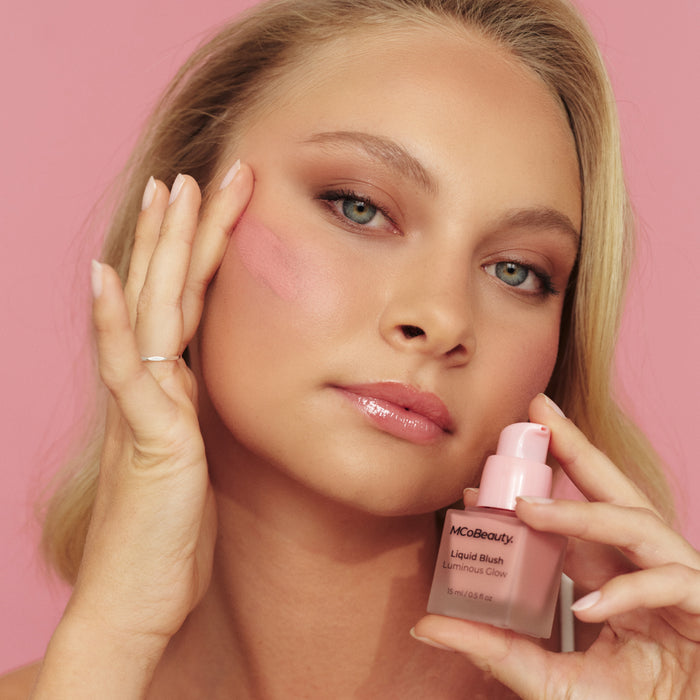 MCo Beauty Liquid Blush Luminous Glow Passion /Peachy Pink