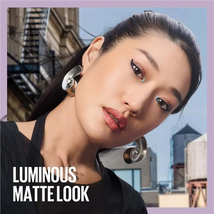 Maybelline Superstay 30 Hr Lumi Matte Foundation 140