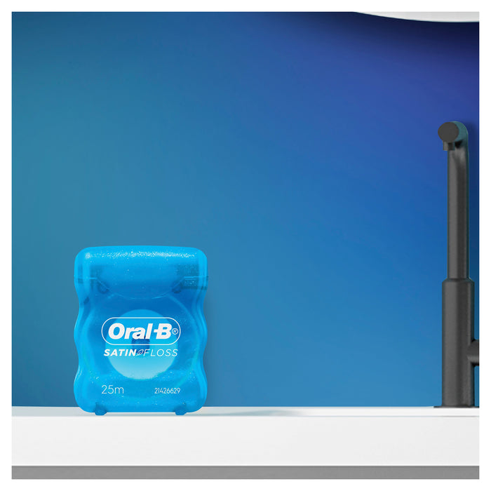 Oral-B Satin Floss Clean Dental Floss, Mint 25m 1 Pack