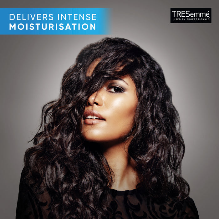 Tresemme Conditioner Moisture Rich 940ml