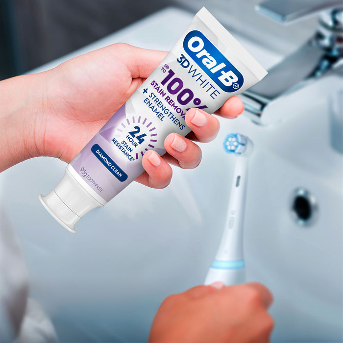 Oral B 3D White Lasting White Enamel Strong Toothpaste 95g