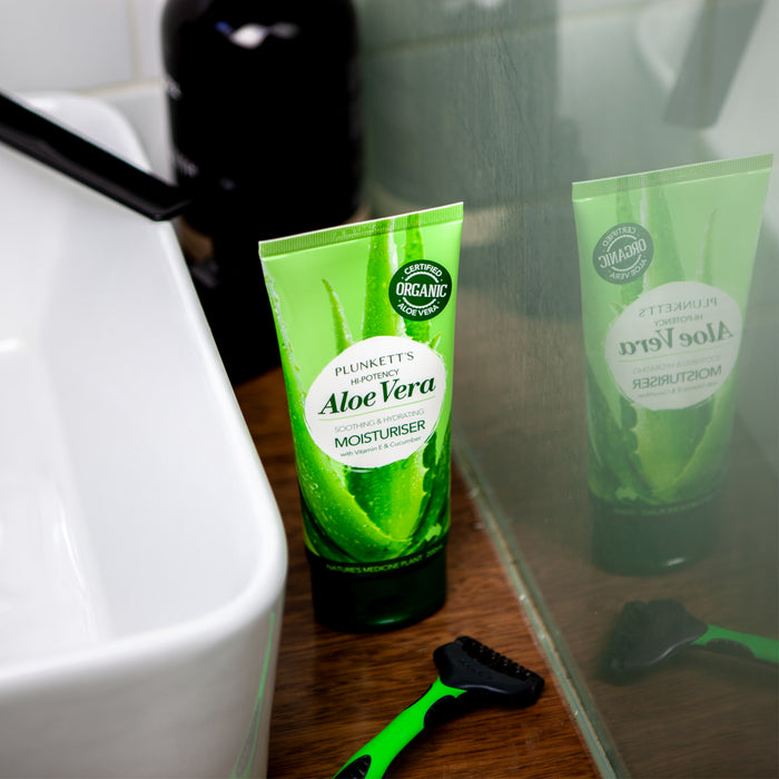 Plunkett Aloe Vera 90% Moisturiser + Vitamin E 200ml