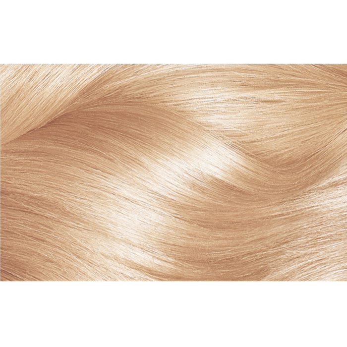 L'Oreal Excellence 10.21 Very Light Pearl Blonde